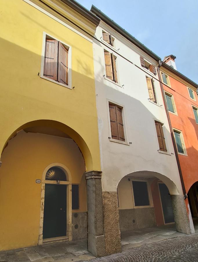 Casa Santa Caterina E Sant Antonio Hotel ปาโดวา ภายนอก รูปภาพ