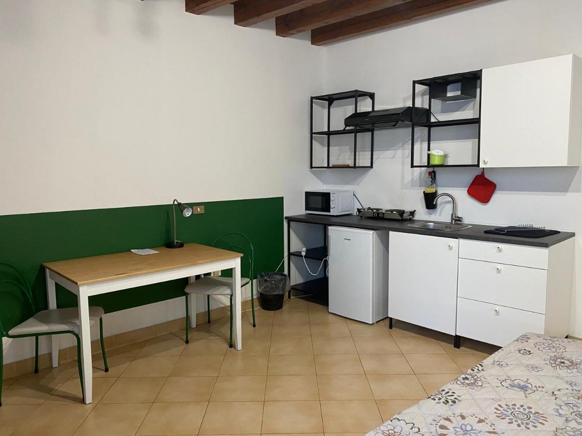 Casa Santa Caterina E Sant Antonio Hotel ปาโดวา ภายนอก รูปภาพ