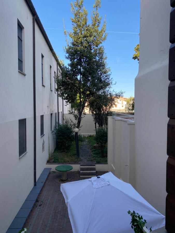 Casa Santa Caterina E Sant Antonio Hotel ปาโดวา ภายนอก รูปภาพ